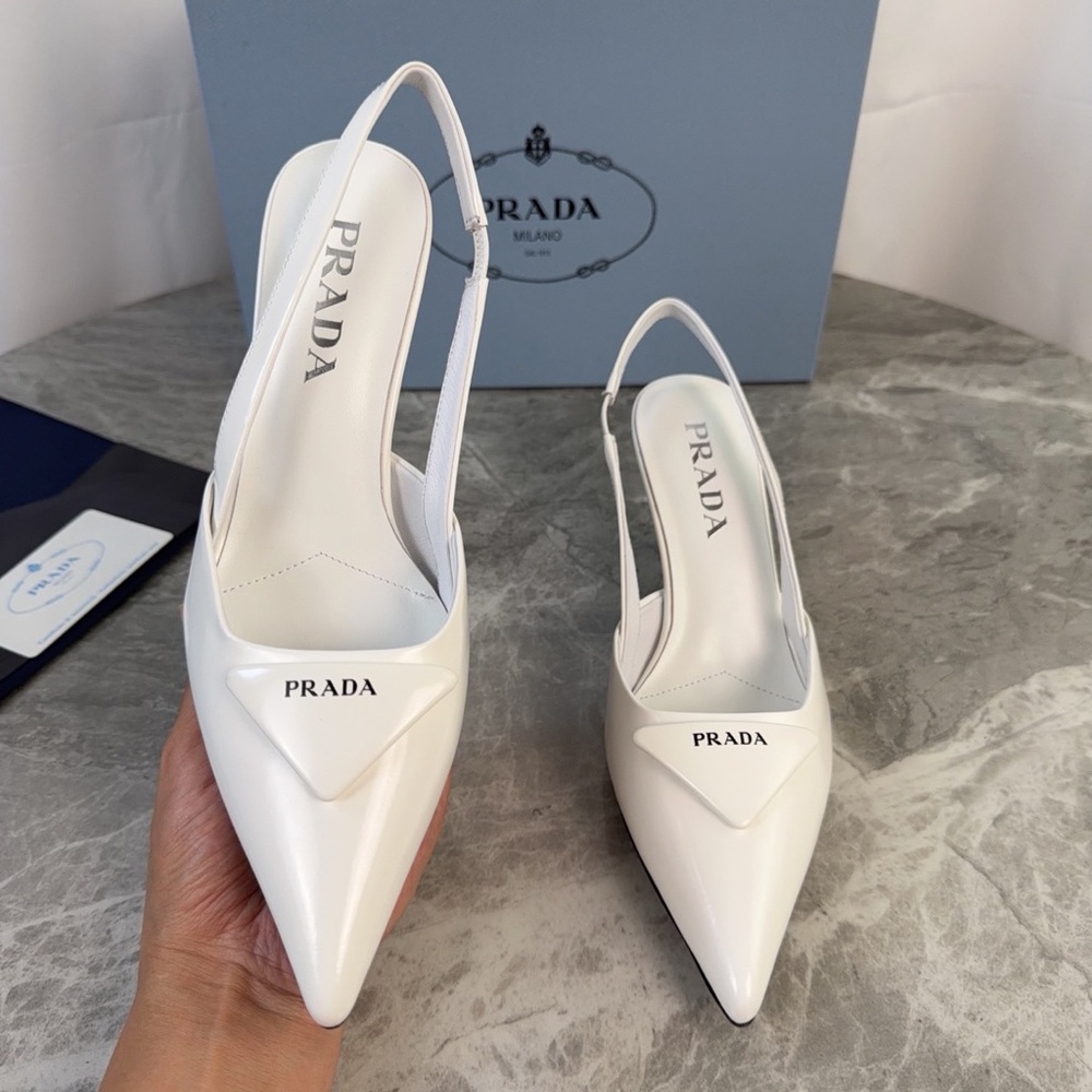 🍒Women's Prada Heels - Picture 3 of 8